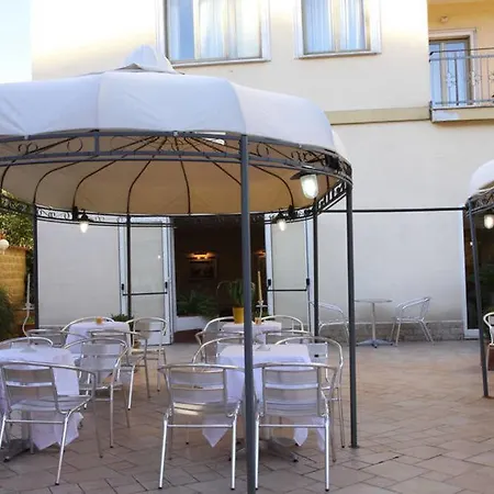 Hotel Beethoven Rome